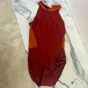 Eleve leotard in Elysa style, Coper velvet  and Mars color, size S